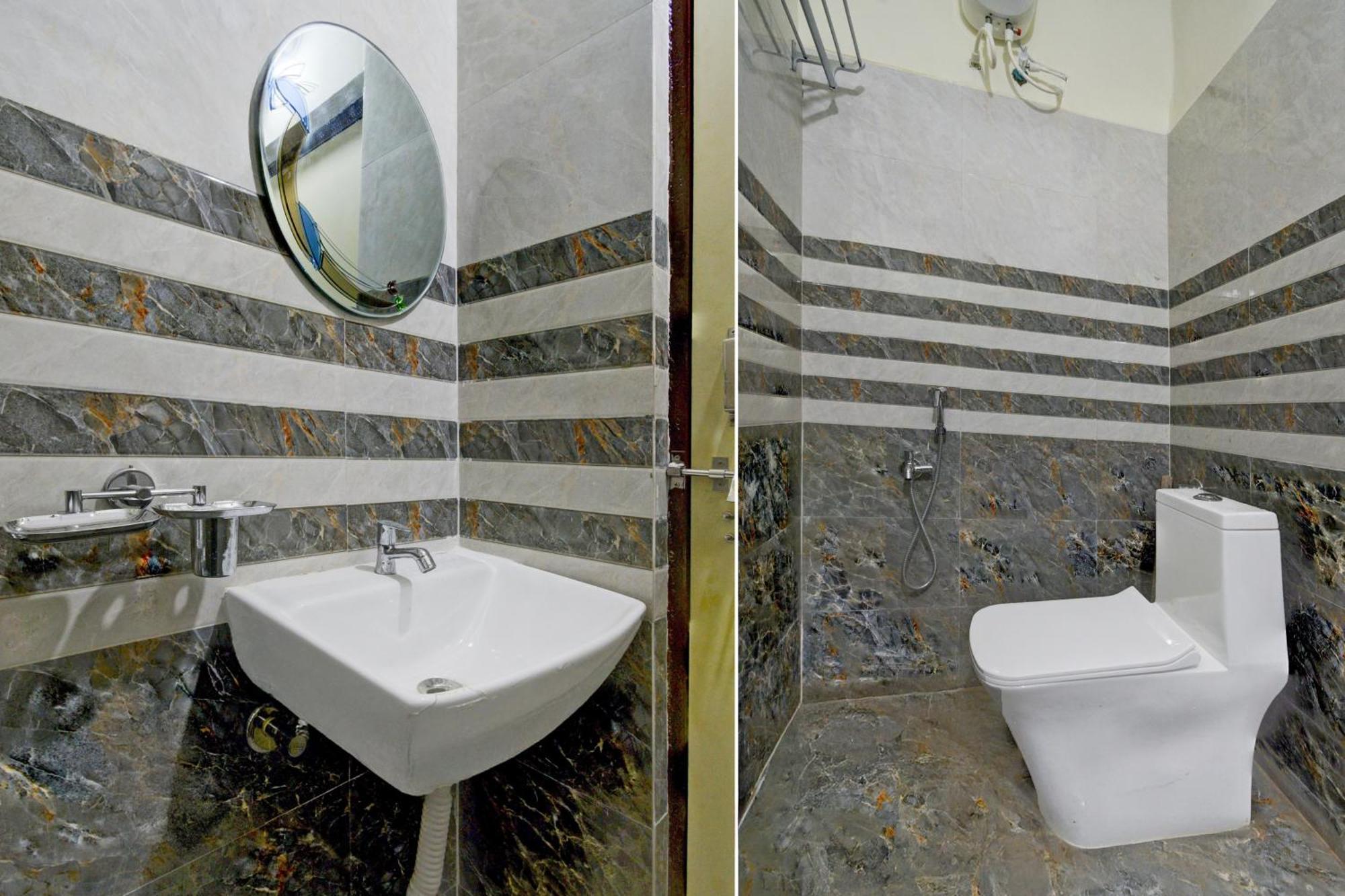 Super Townhouse Kukatpally North Formerly Munagala Arcade Hyderabad Exterior photo