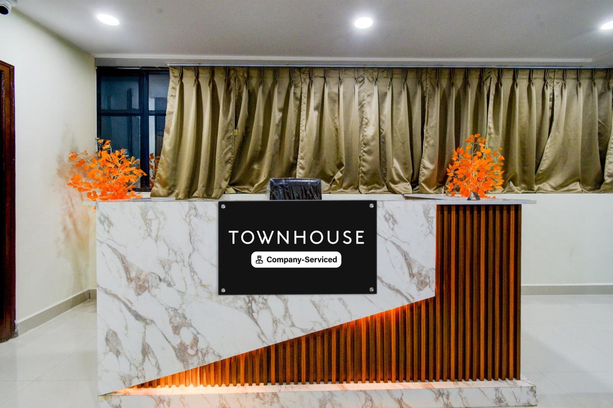 Super Townhouse Kukatpally North Formerly Munagala Arcade Hyderabad Exterior photo
