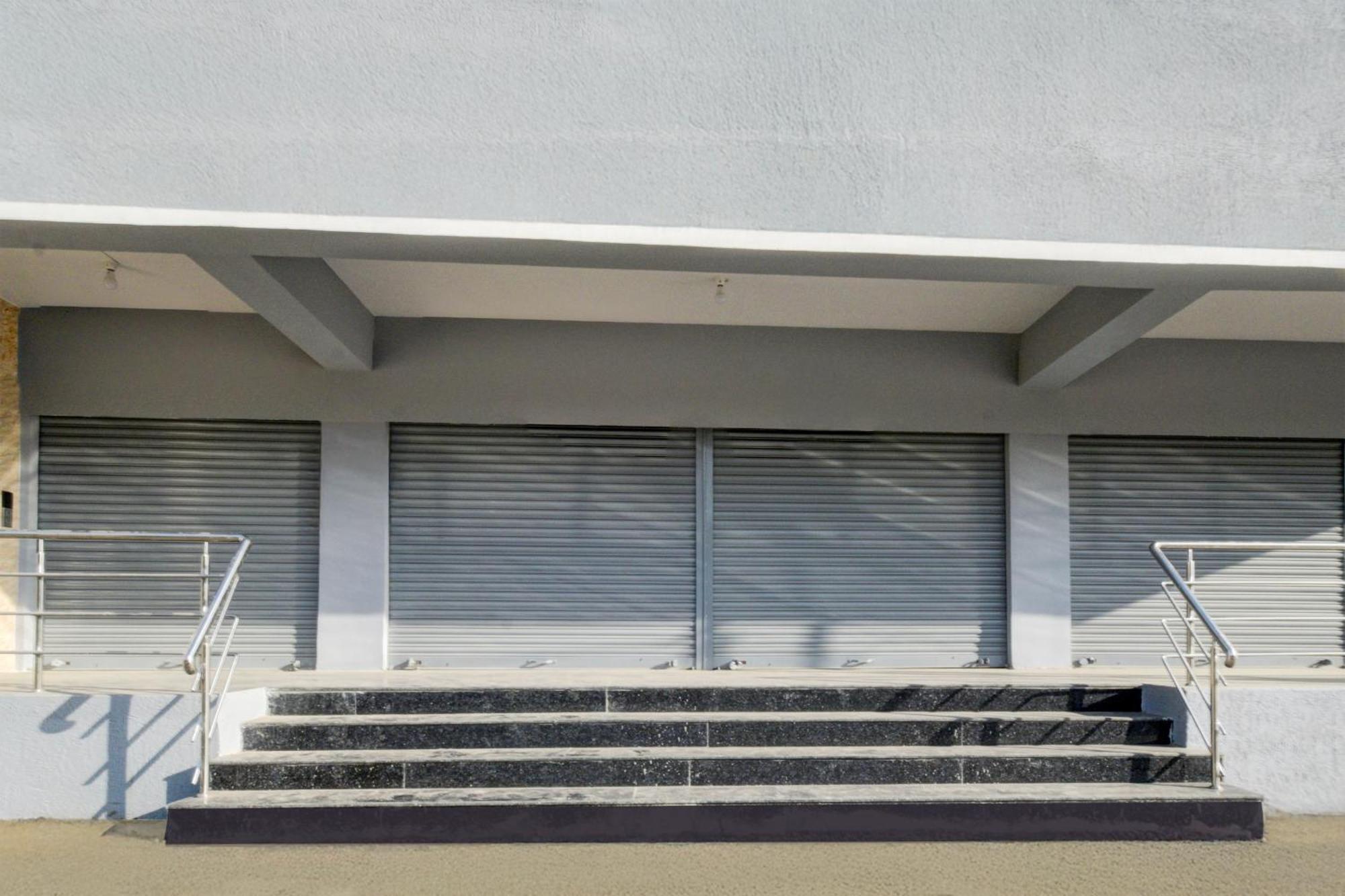 Super Townhouse Kukatpally North Formerly Munagala Arcade Hyderabad Exterior photo